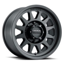 Method 704 HD Trail Bead Grip 17x9 8x165.1 18 ET 130.8 CB Matte Black